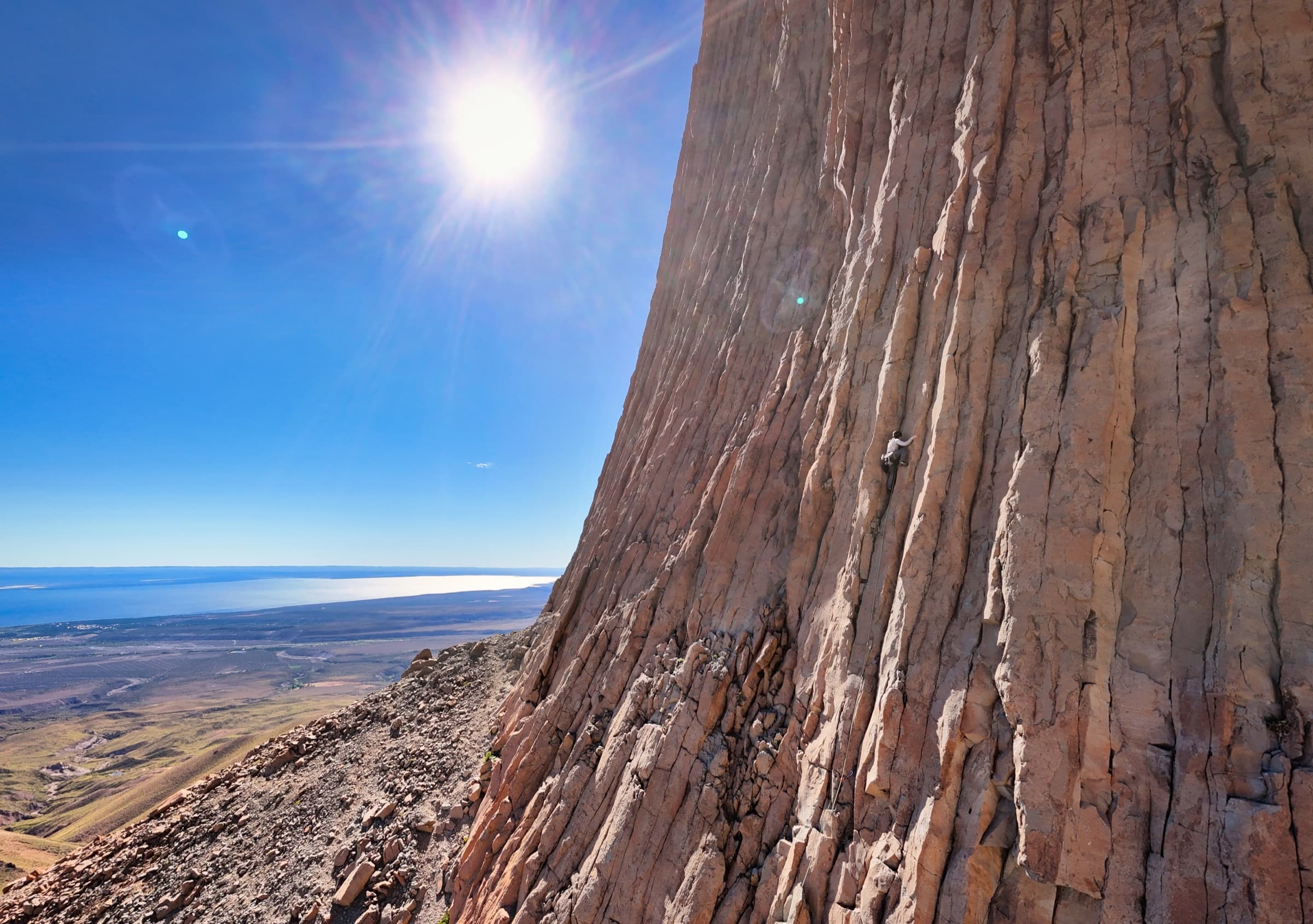 Columnas al sol